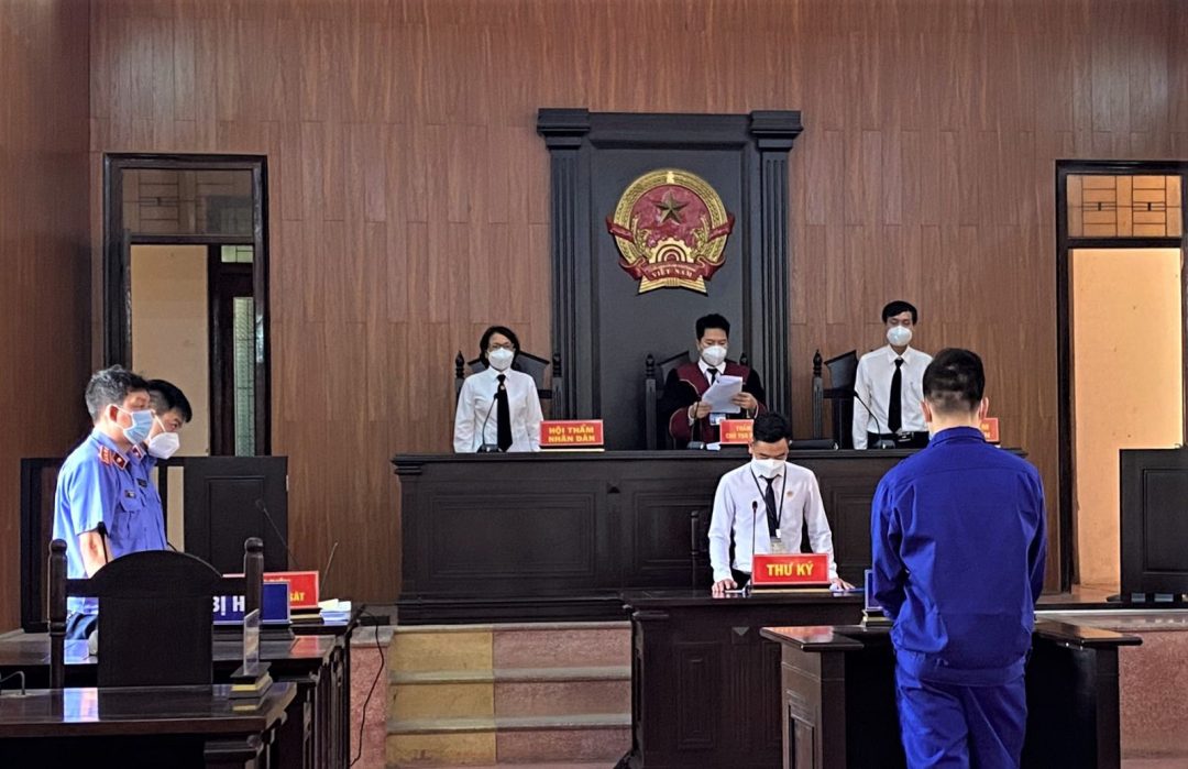 Trình Tự Một Phiên Tòa Tại Việt Nam: Hướng Dẫn Chi Tiết Từ A-Z