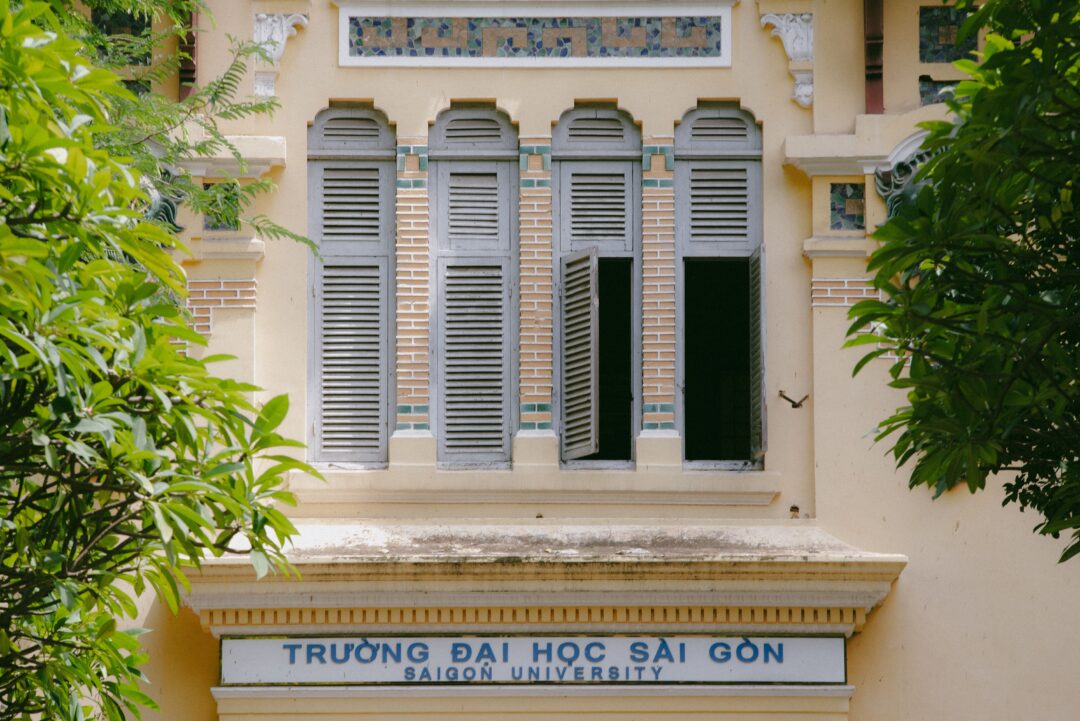 Tạm đình chỉ án: Vì sao không nên ấn định tỉ lệ giảm 5%? 9 Tạm đình chỉ án: Vì sao không nên ấn định tỉ lệ giảm 5%?